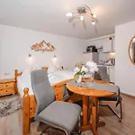 Haus Sonnenheim *